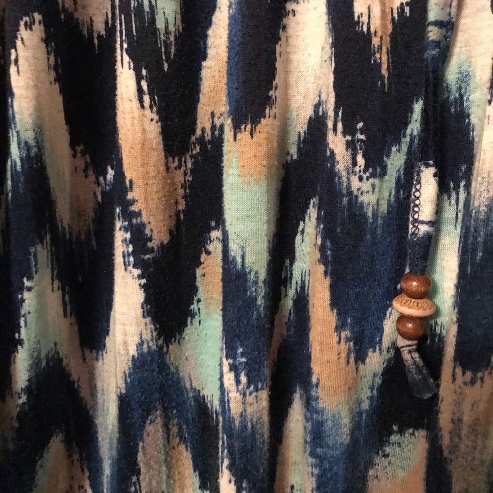 Blouse - Picture 2 of 2